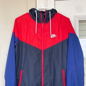Nike Men’s Running Wind Breaker